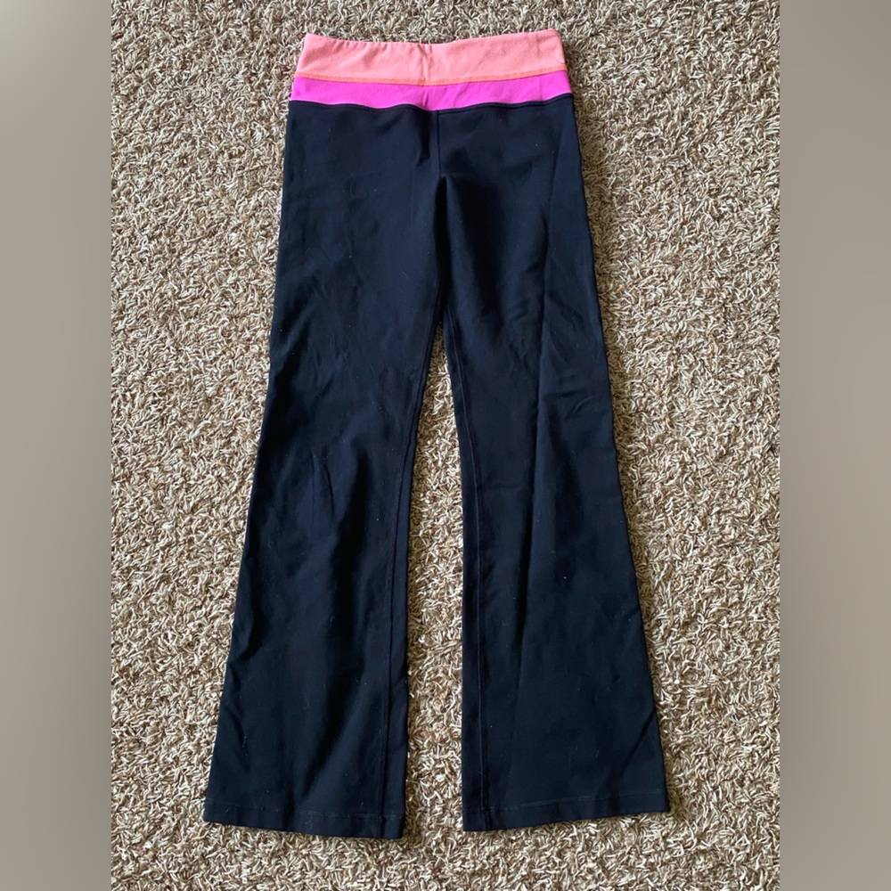 Lululemon flared yoga pants